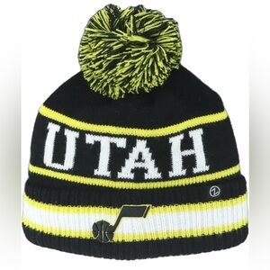 NBA Utah Kids Beanie in Black and Yellow